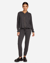 Zayne Heather Black