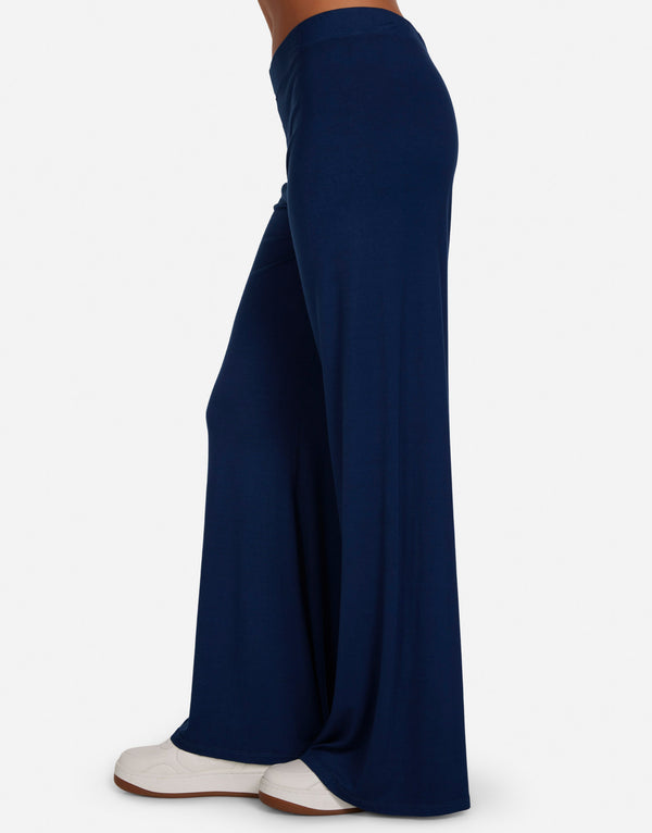 Derby Astral Navy