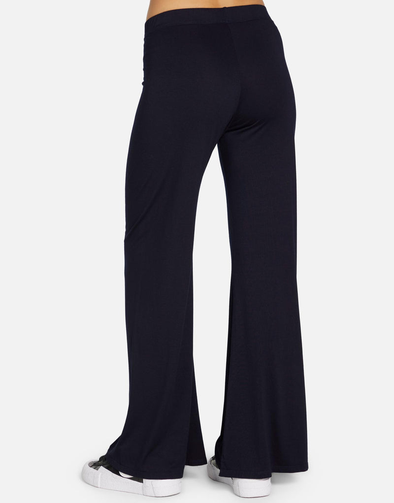 Derby Core Wide Leg Pant