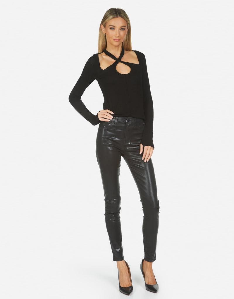 Women's Keyhole Cutout Top in Black